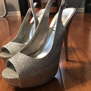 Sparkly heels size 7